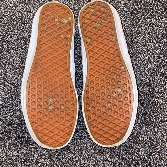 Custom Vans - Picture 8 of 8